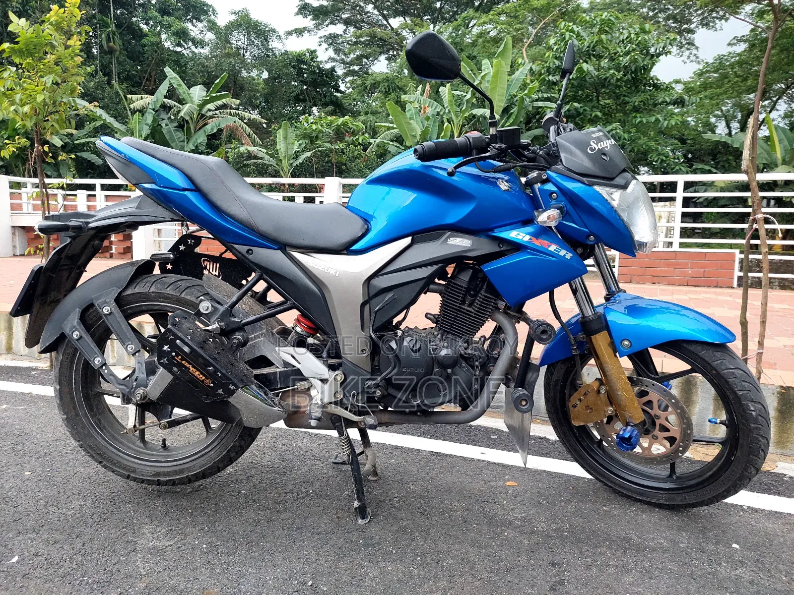 সুজুকি জিক্সার মনোটোন ২০২২ ব্লু