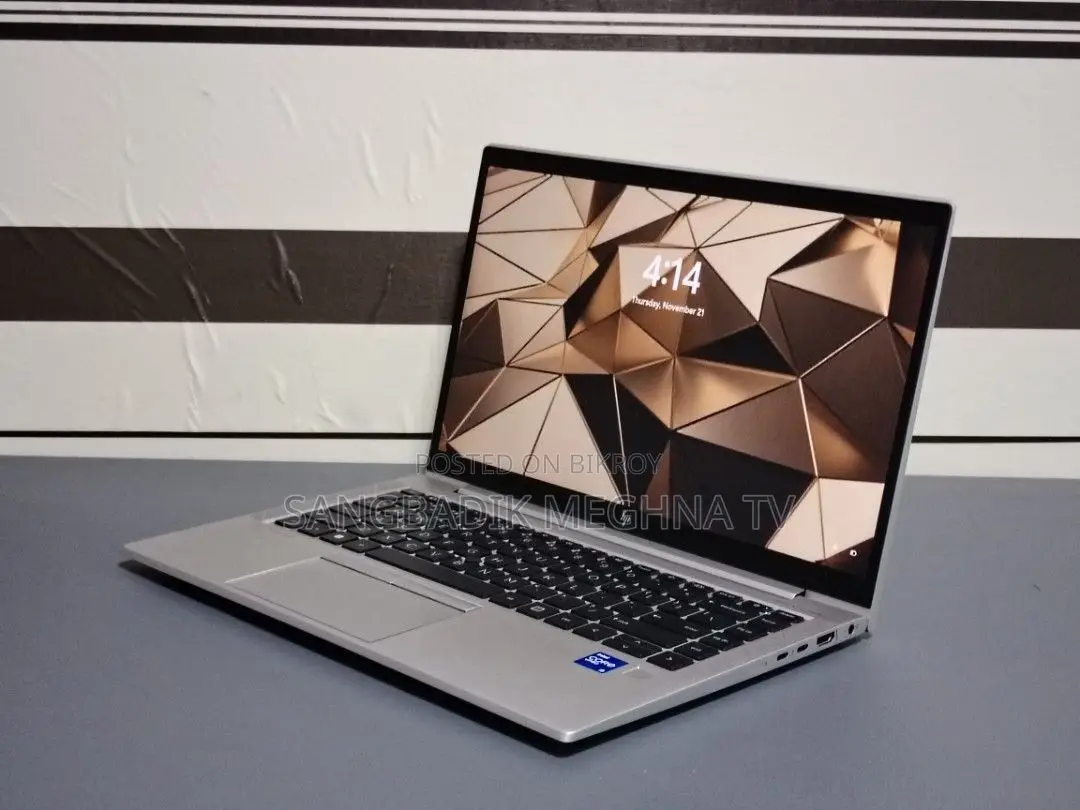Laptop HP 8GB AMD Ryzen SSD 512GB
