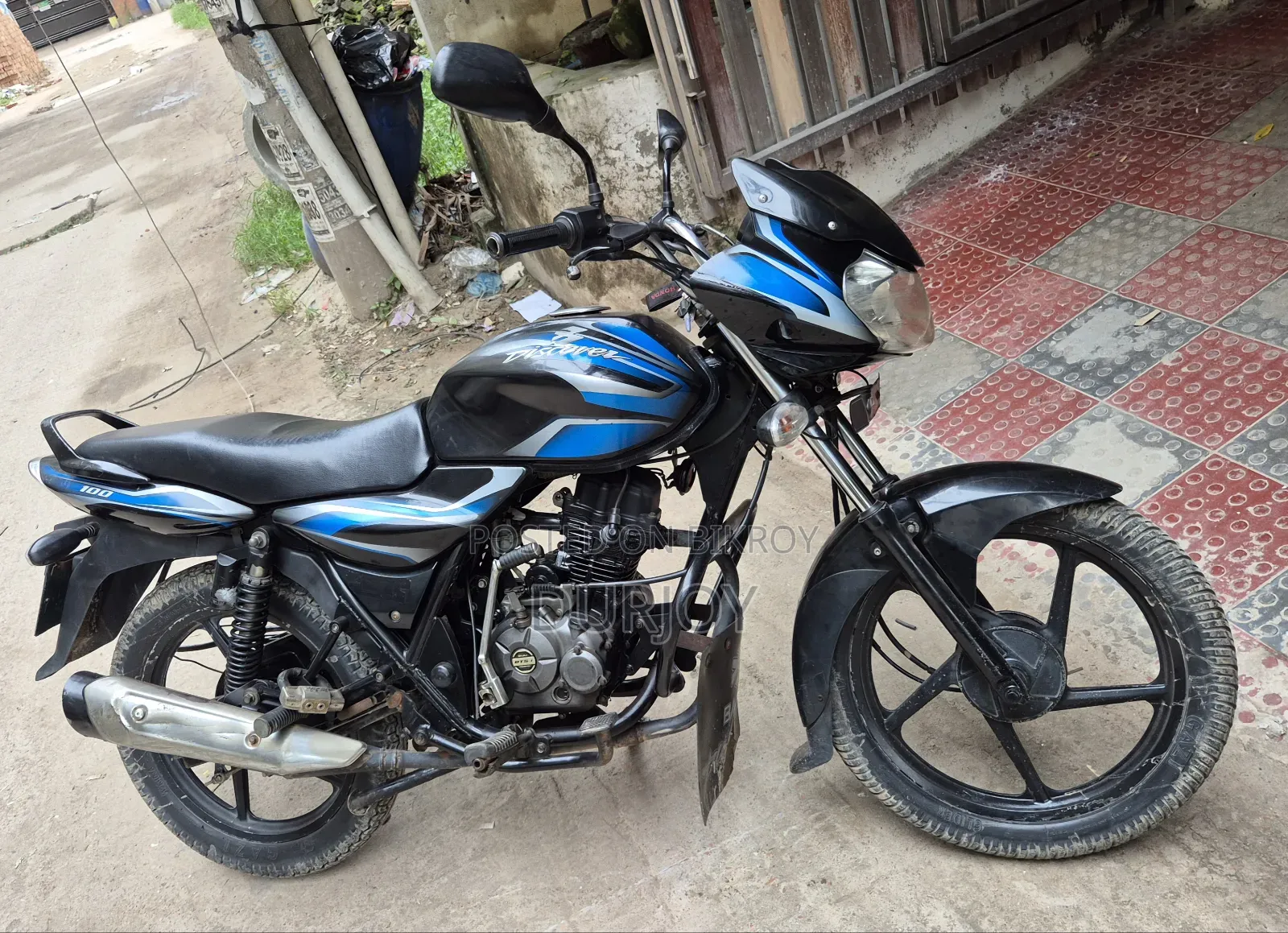 বাজাজ ডিসকভার ১০০ ২০১৪ ব্লু