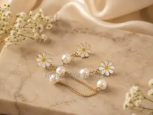 Daisey Pearl Earrings and Necklace