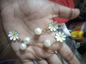 Daisey Pearl Earrings and Necklace