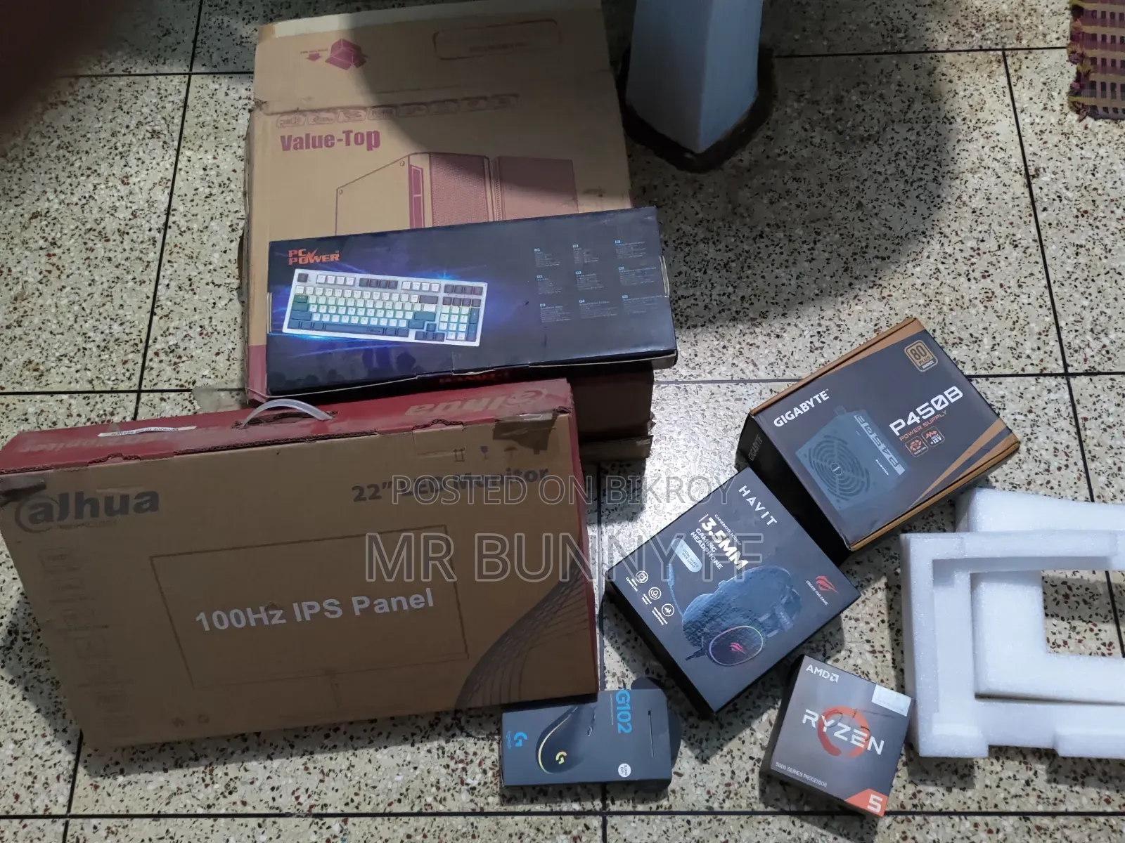 Desktop Computer 16GB AMD Ryzen SSD 256GB