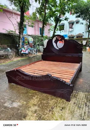 ব্যবহৃত অটোবিরের ৬/৭ খাঠ সাথে মেট্রেস