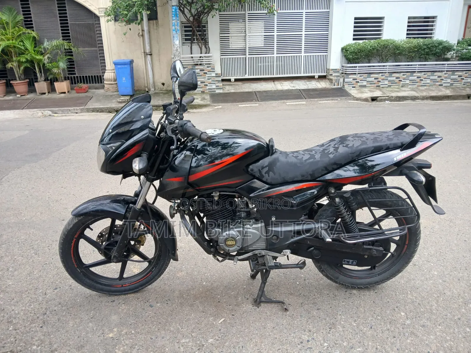 Bajaj Pulsar 150 2018 Black