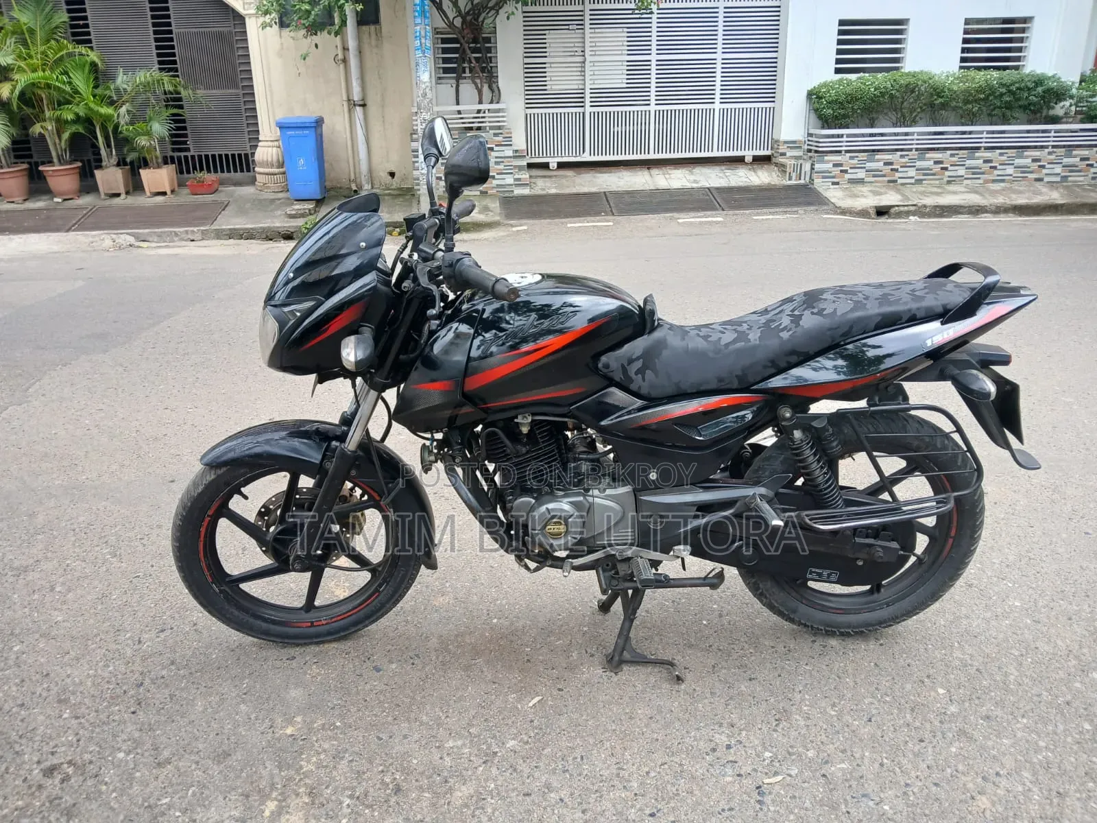 Bajaj Pulsar 150 2018 Black