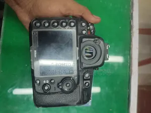 ডি৮১০ নিকন
