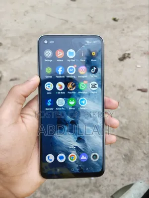 রিয়েলমি ৭ ৫জি ১২৮ জিবি