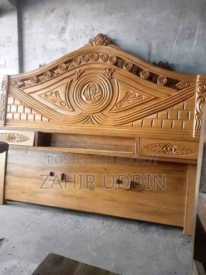Semi-box Bed