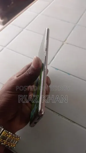 Oppo F27 Pro+ 128 GB Pink