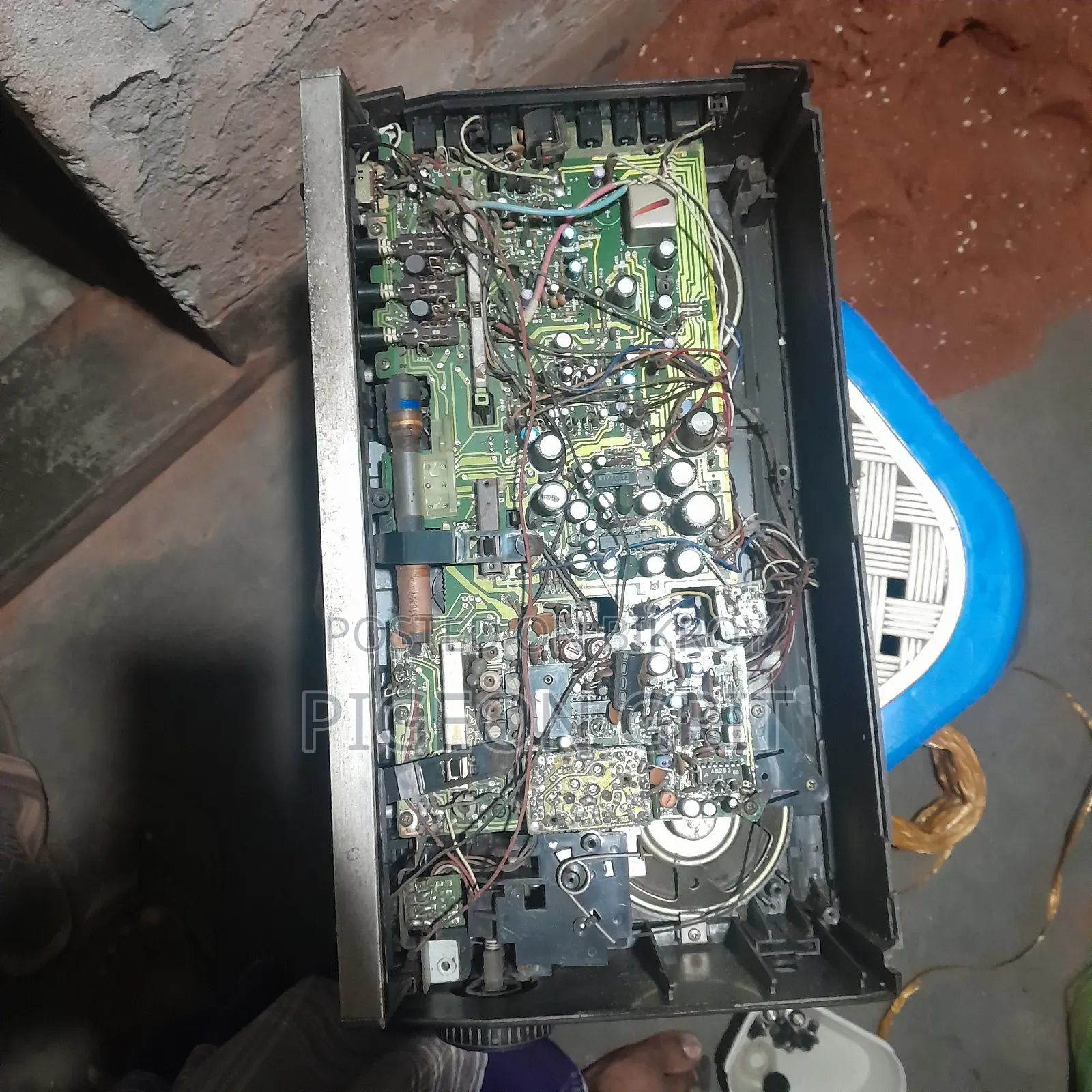 Hitachi Cassette Player