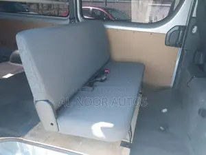 Toyota HiAce 2021 Silver