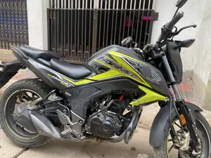 Honda Hornet 2023 Gray
