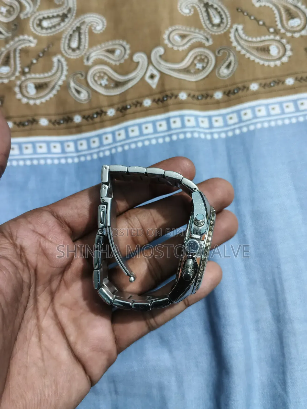 Fossil Silver Women Wristwatch.