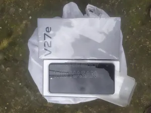 Vivo V27e 256 GB
