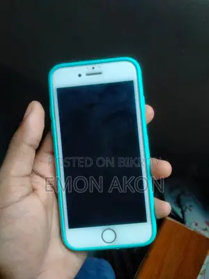 Apple iPhone 7 256 GB Red