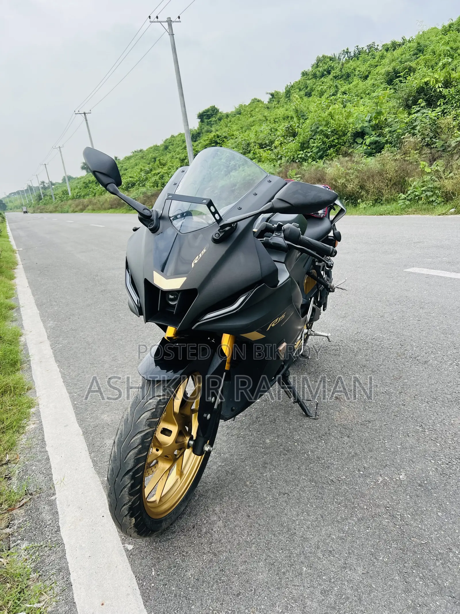 Yamaha 2023 Black