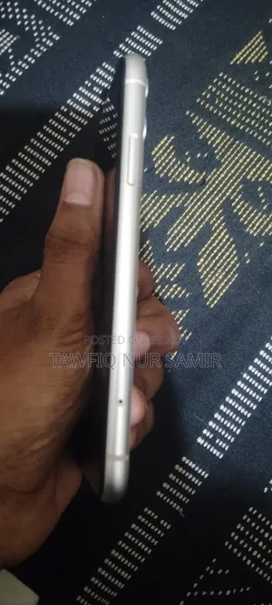 Apple iPhone 11 128 GB White