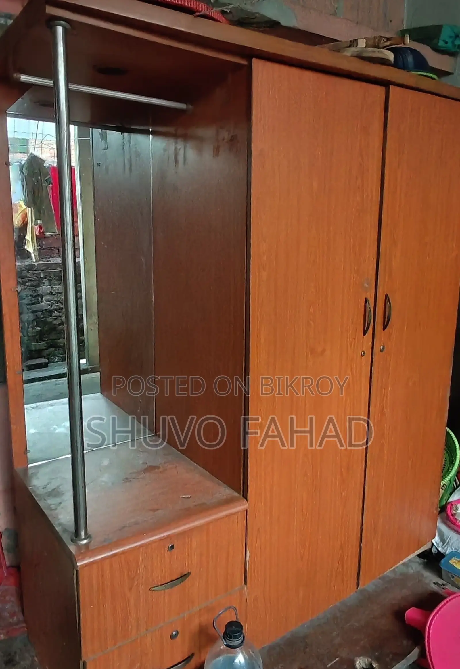 Almari - 3 Part Wardrobe