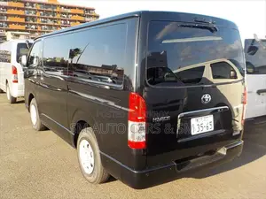 Toyota HiAce 2022 Black