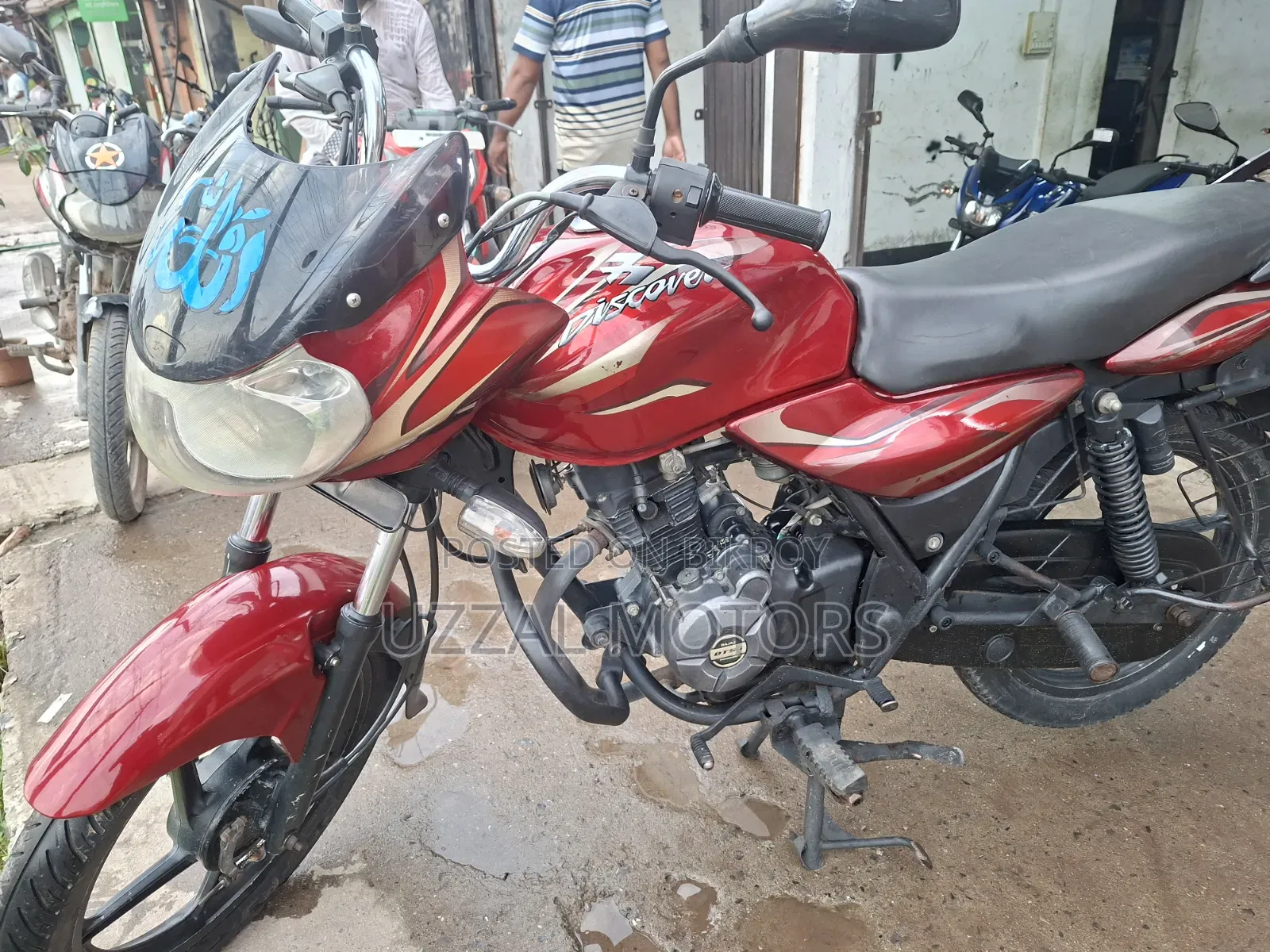 Bajaj Discover 100cc Model 2017