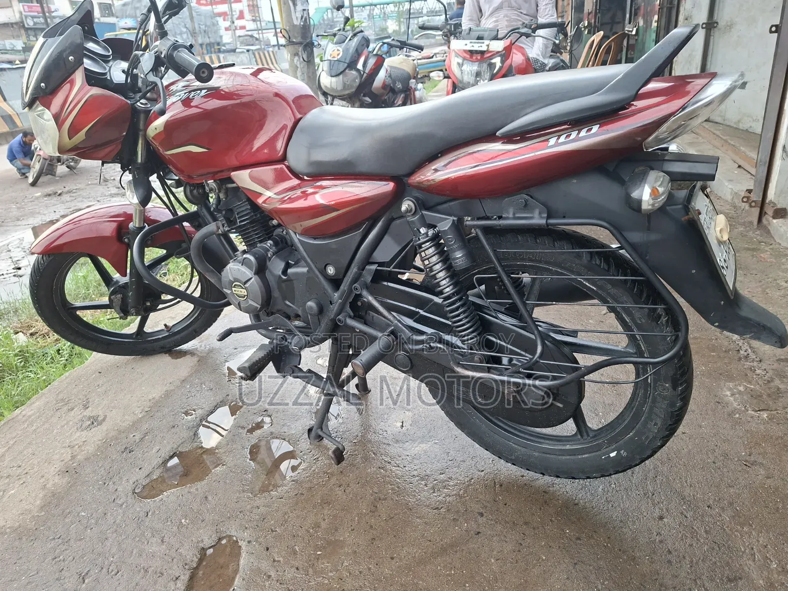 Bajaj Discover 100cc Model 2017
