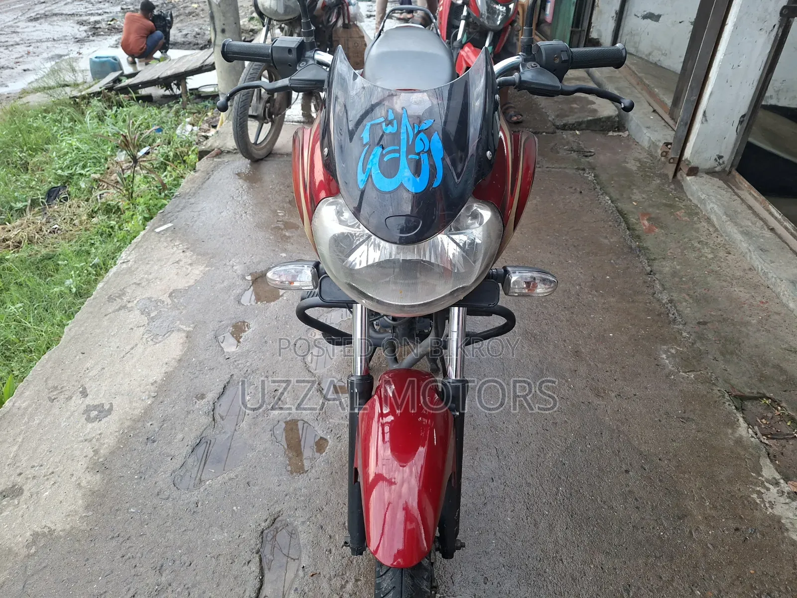 Bajaj Discover 100cc Model 2017