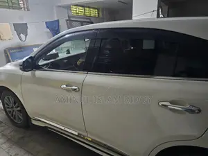টয়োটা হ্যারিয়ার ২.০ ২০১৪ পার্ল