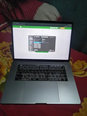 Laptop Apple MacBook Pro 2019 32GB Intel Core I9 SSD 500GB