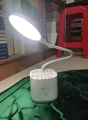ডেস্ক ল্যাম্প লাইট