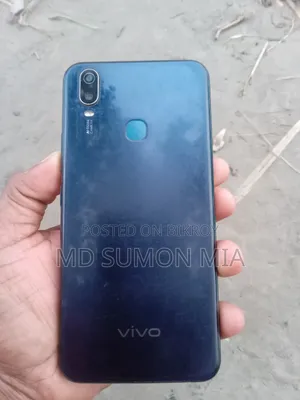 Vivo Y11 32 GB Blue