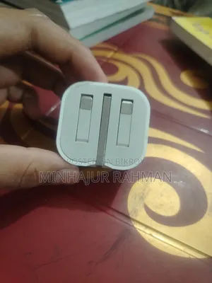 আইফোন অরিজিনাল চার্জার