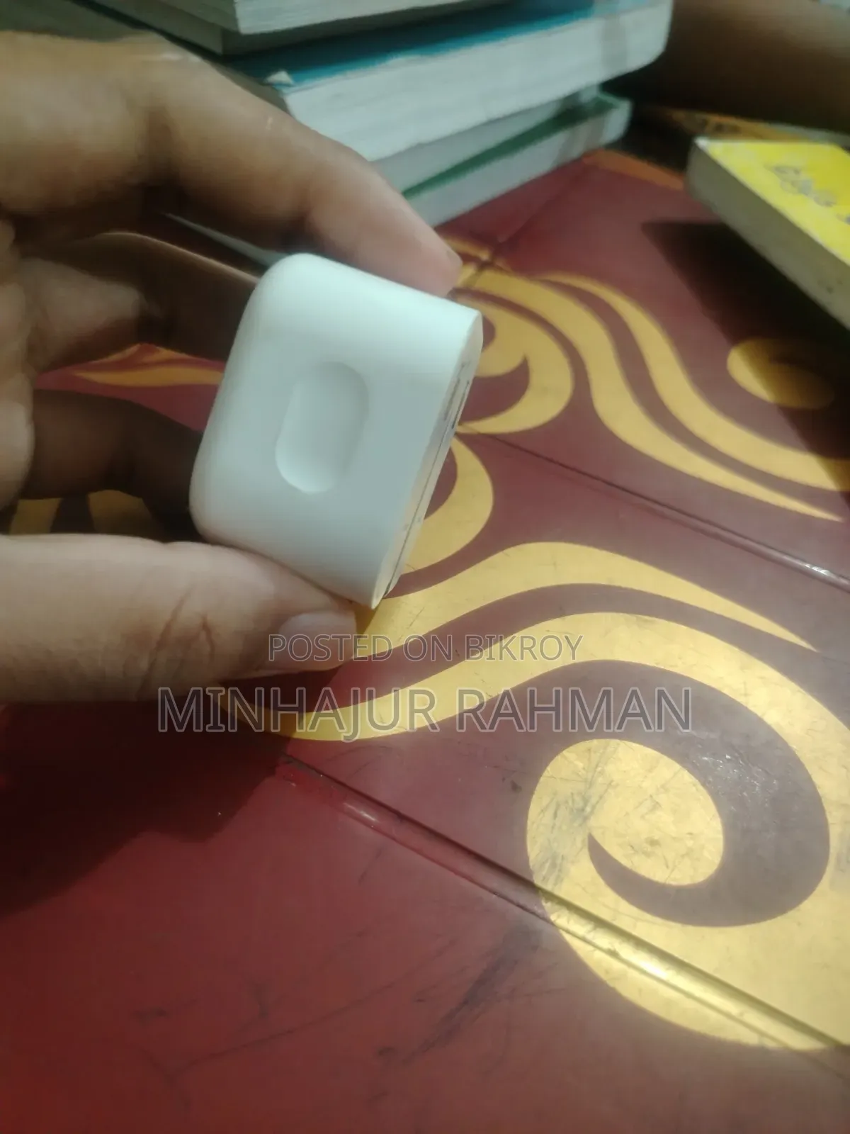 আইফোন অরিজিনাল চার্জার