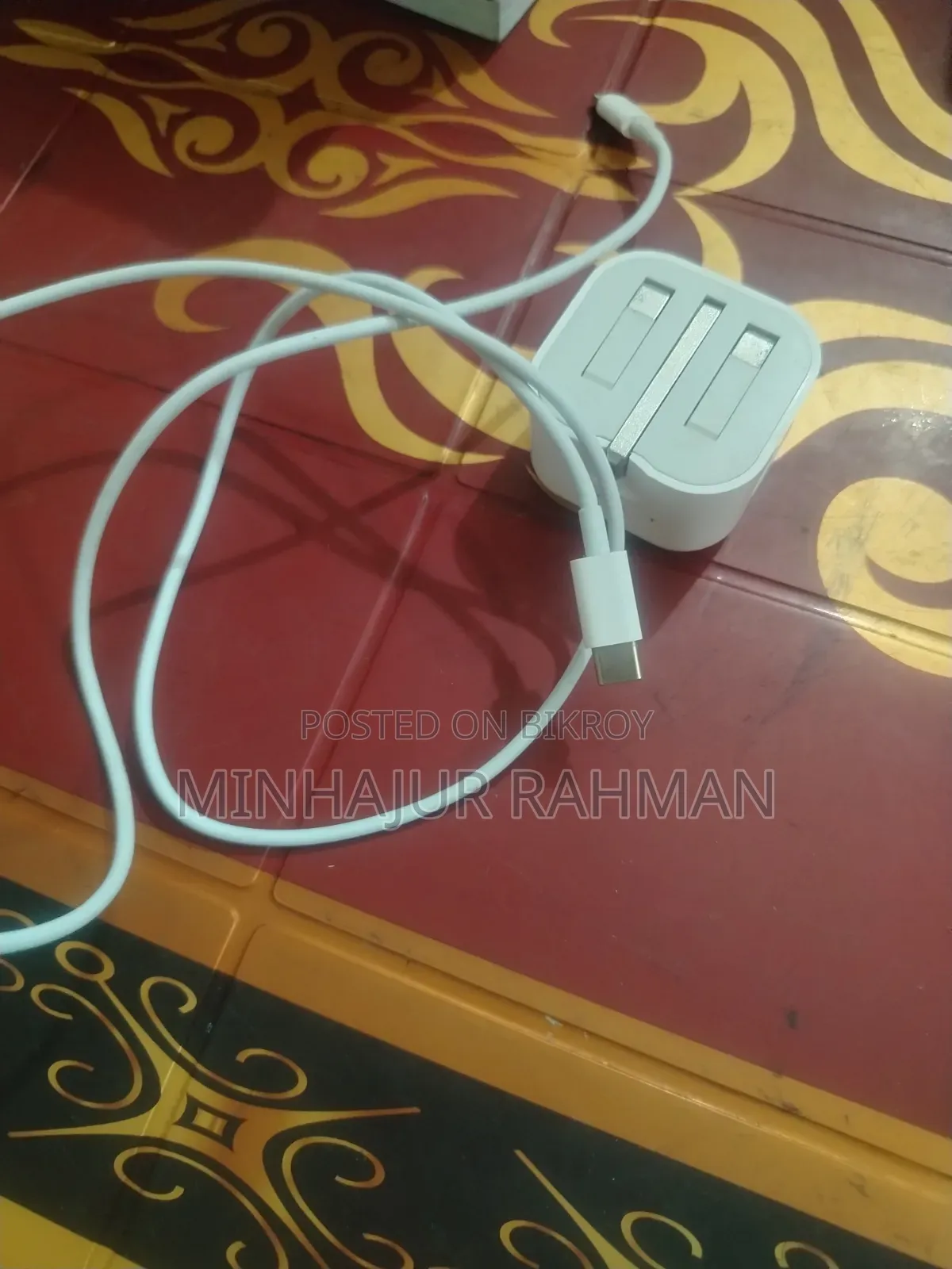 আইফোন অরিজিনাল চার্জার