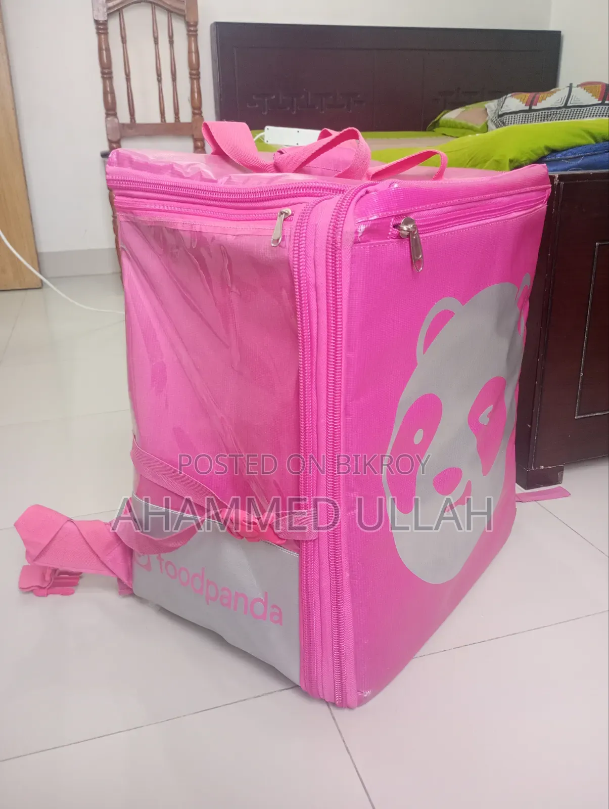 ফুডপান্ডা রাইডার ব্যাগ ও রেইনকোট
