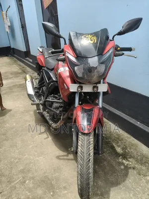 TVS Apache RTR 160 2V 2018 Red