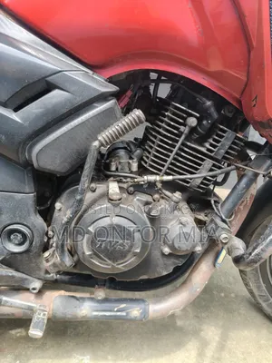 TVS Apache RTR 160 2V 2018 Red