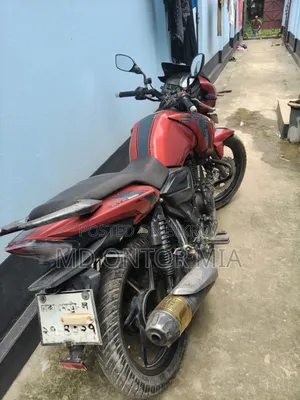 TVS Apache RTR 160 2V 2018 Red