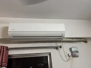 Media 1.5 Ton AC Fully Functional Well Maintained