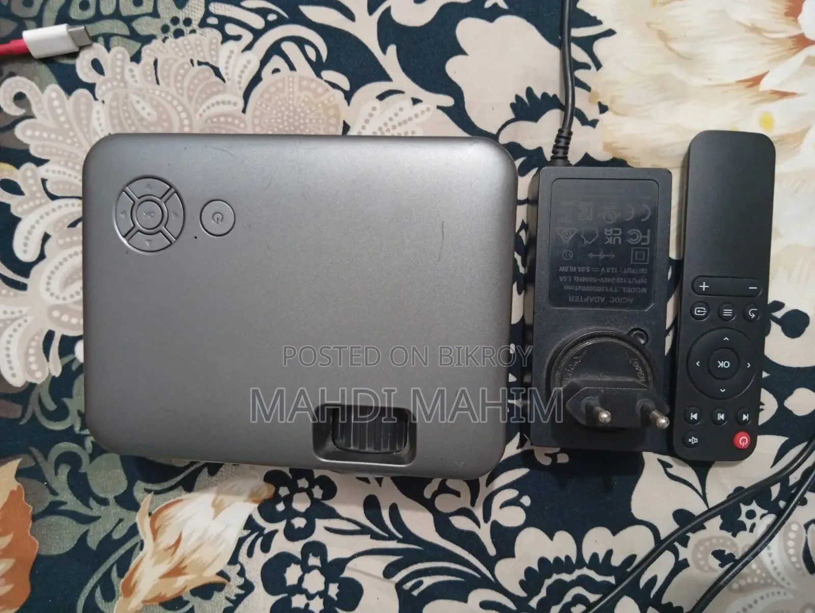 AUN A30 Pro Projector