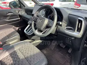 Toyota Voxy 2023 Purple