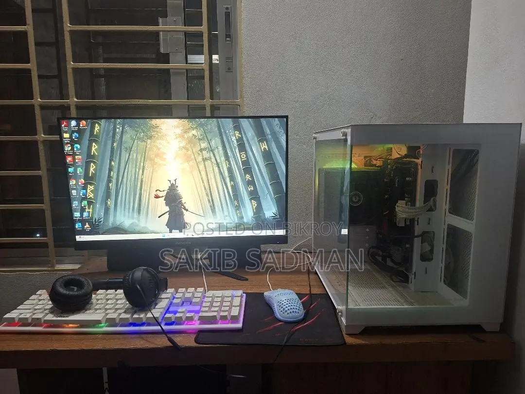 24 Inch Monitor for Sale