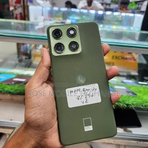 মটোরোলা এজ ৭০ ২৫৬ জিবি গ্রিন