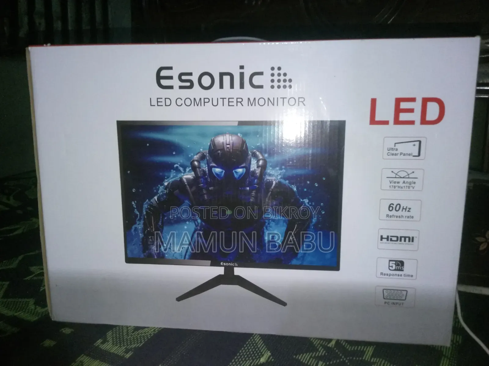 19-inch LED Monitor