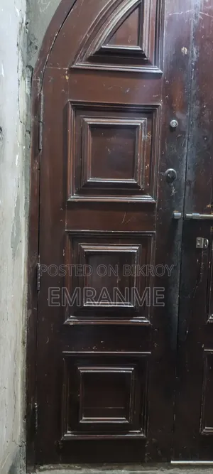 Gamari Door