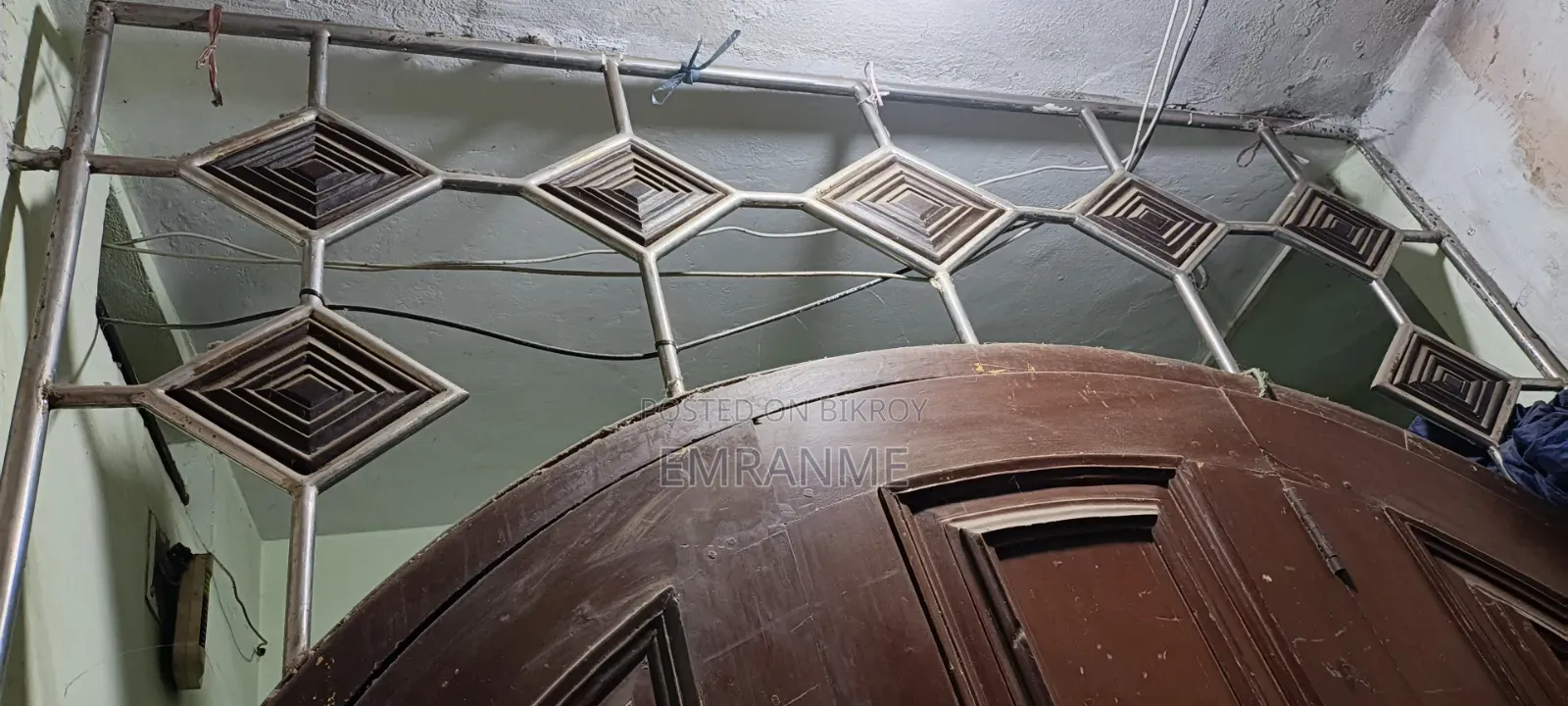 Gamari Door