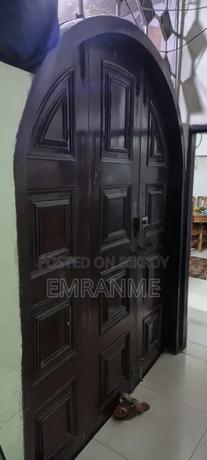 Gamari Door