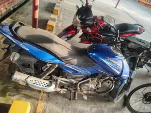 Bajaj Pulsar 150 2017 Blue