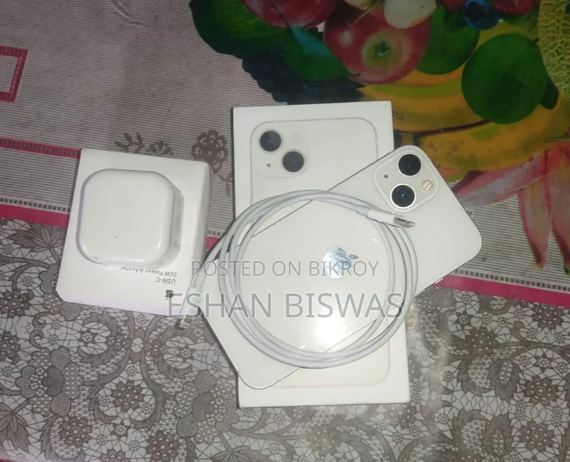 Apple iPhone 13 128 GB White