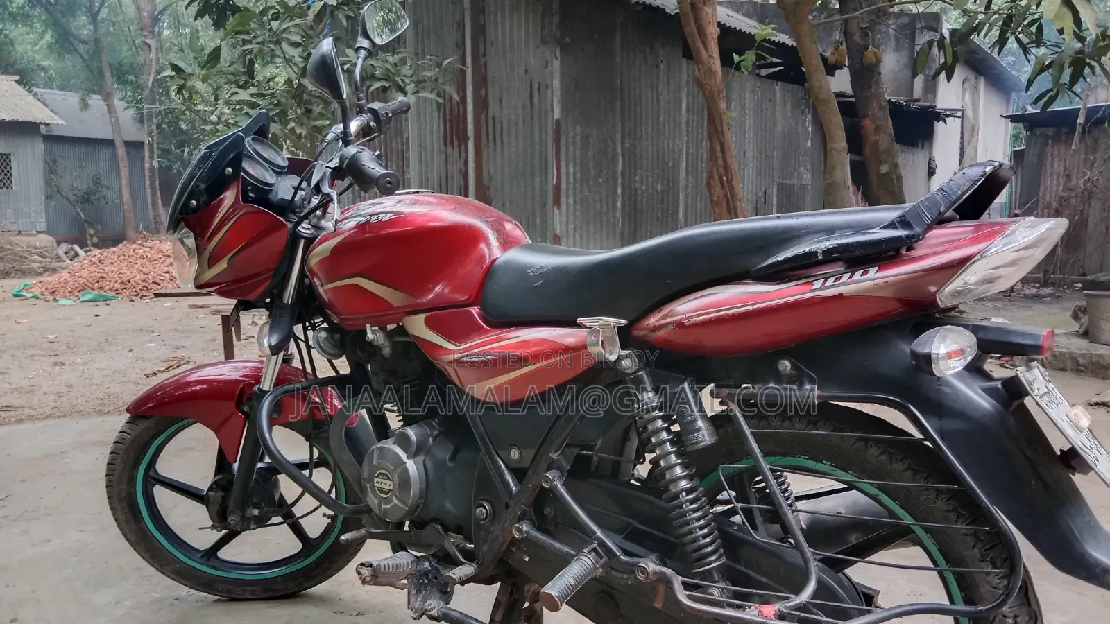 Bajaj Platina 100 2015 Red