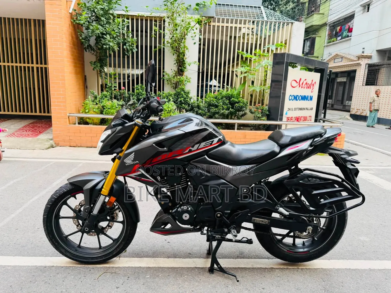Honda Hornet 2025 Black